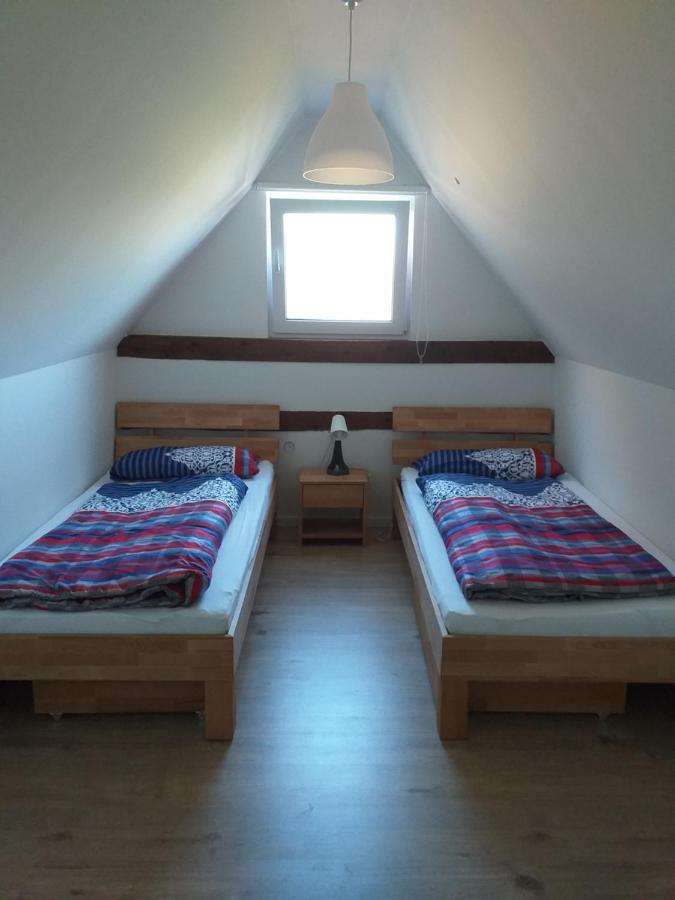 Lutzes Ferienhaus Knittelsheim 外观 照片